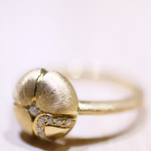 Lilac - MIYOCO Fine Jewllwey Collection Nature's Beauty Yellow gold ring