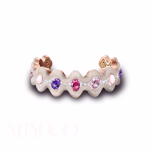 LOVE OVERFLOW BRACELET Front View