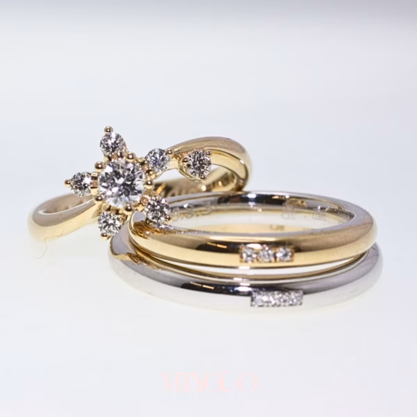 Engagement Ring Flower Motif with Tango Wedding Band