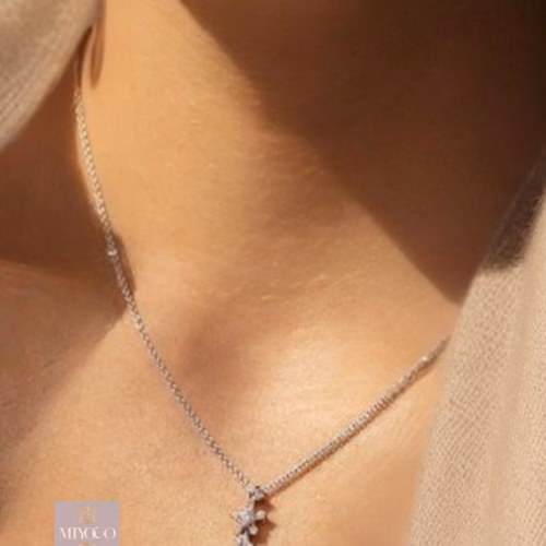 Meaningful Jewelry Gift - mitsue necklace at home