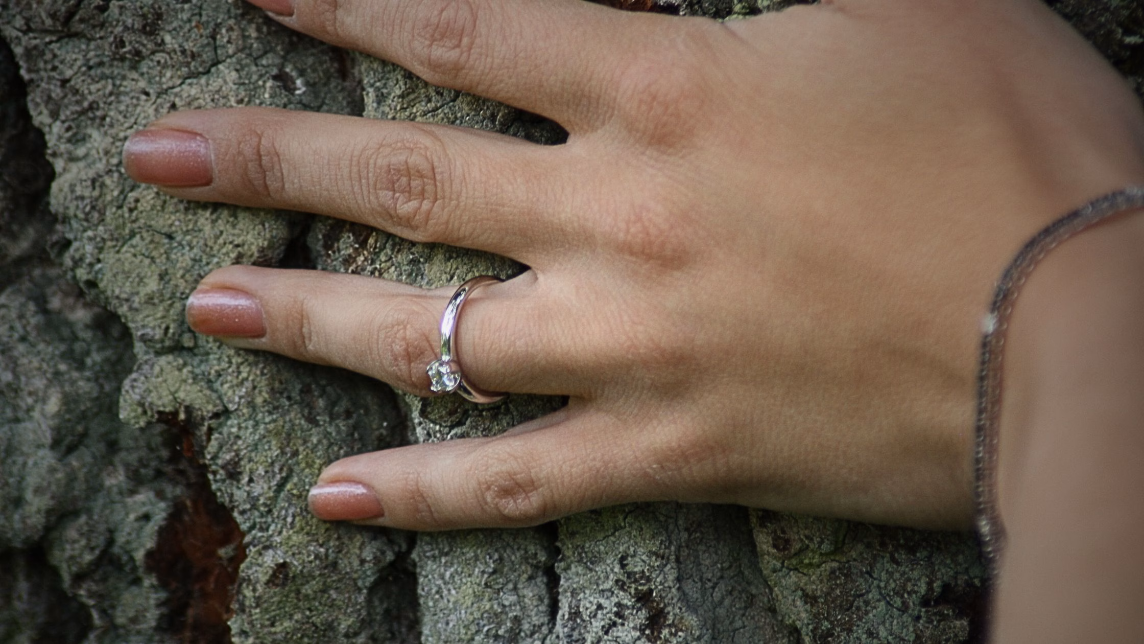 Valenza × Tokyo - A Quiet Conversation MIYOCO Engagement RIng in Nature