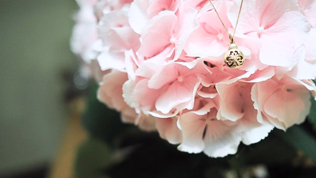 Japanese Colours and meaningful jewellery for milestones in June